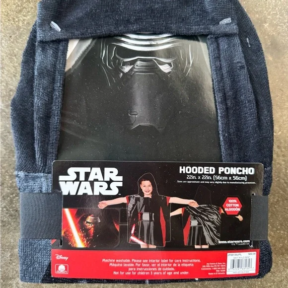 Star Wars Kylo Ren Hooded Poncho Bath Towel for Kids 22" x 22" NEW - Picture 3 of 3